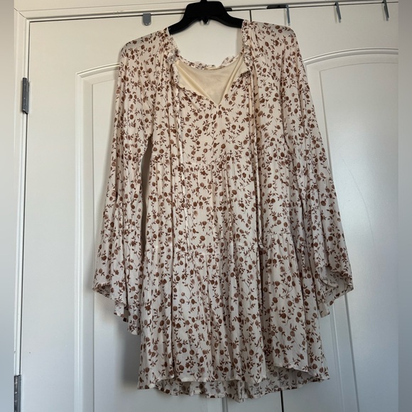 Altar'd State Dresses & Skirts - Altar'd State Wildflower Dreams Floral Cottagecore Long Sleeve Dress